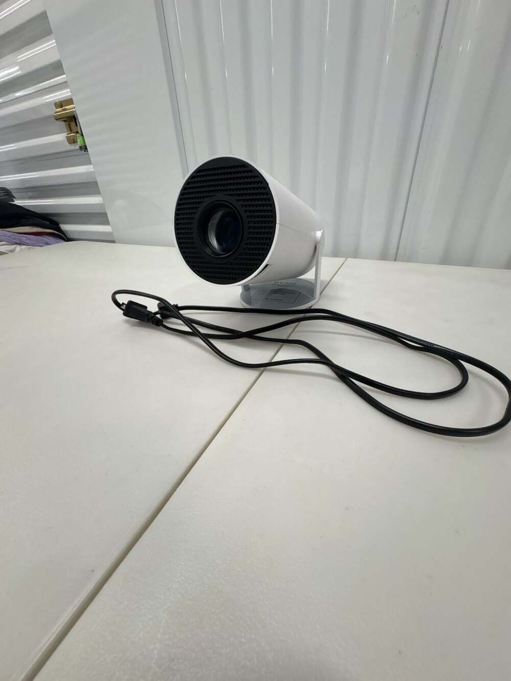 HY300 Mini Smart Portable Projector 4K Support